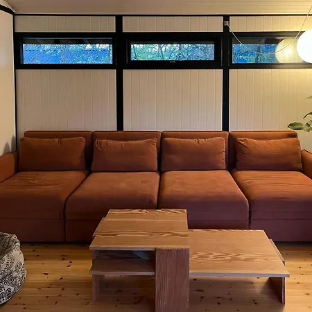 Birdsong And The Sound Of Waves At Reerso Semesterbostad *